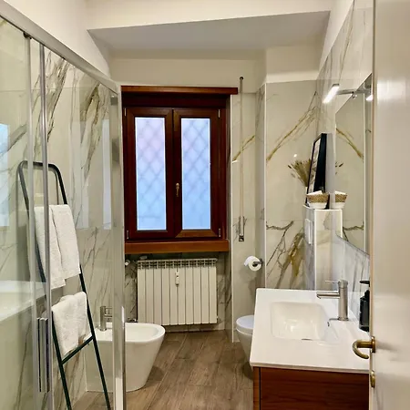 Apartment Sarhome *